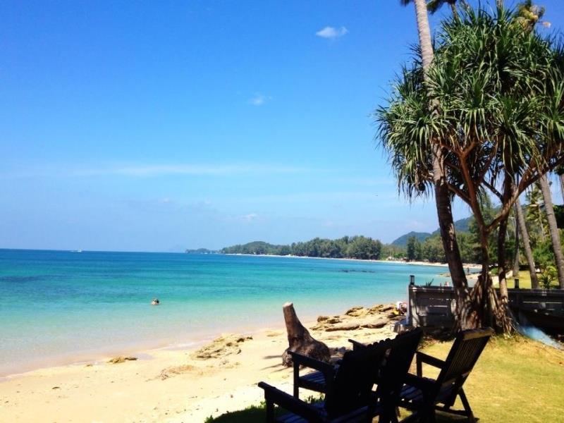 Nautilus Right On The Beach Resort Koh Lanta Bagian luar foto